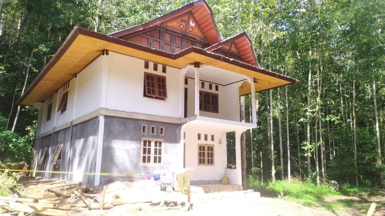 Sugi House Toraja - Villa Penginapan Sewa Harian Rantepao Ngoại thất bức ảnh