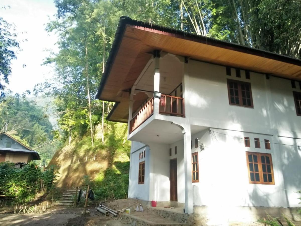 Sugi House Toraja - Villa Penginapan Sewa Harian Rantepao Ngoại thất bức ảnh